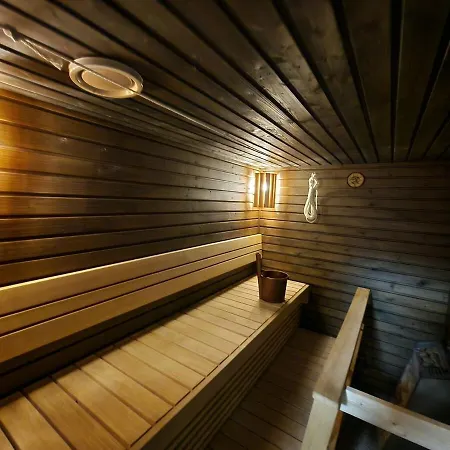 Huoneisto Spacious 200 M2 House Kuopio